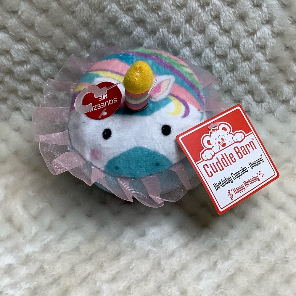 Cuddle Barn Unicorn Birthday Cupcake NWT singing Cupcake